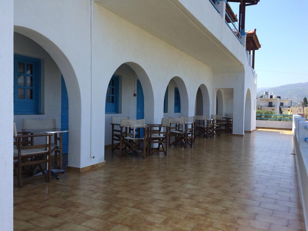 Stavros Apartments Ísztro Kültér fotó