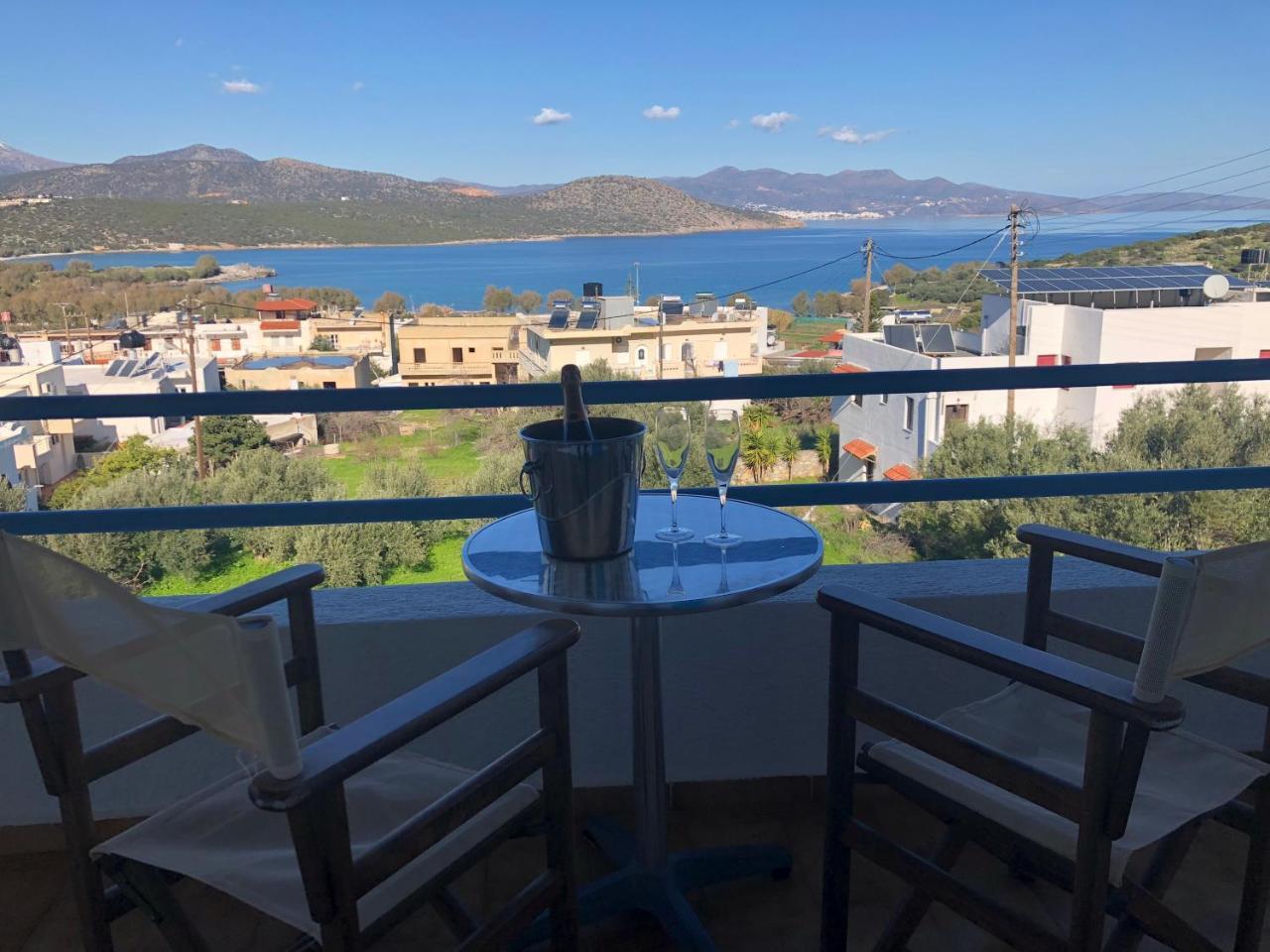 Stavros Apartments Ísztro Kültér fotó