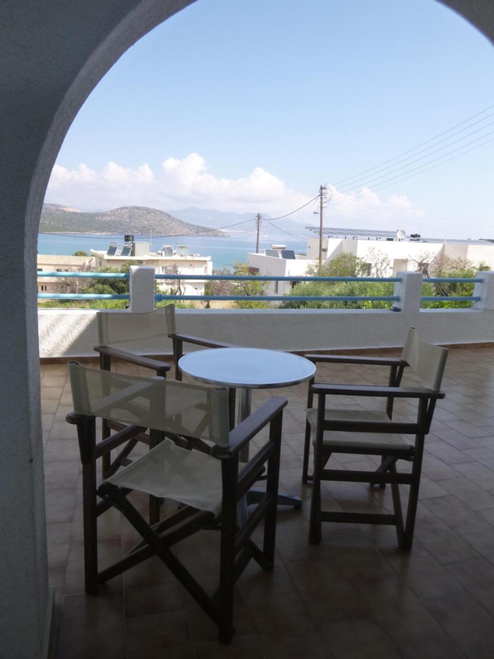 Stavros Apartments Ísztro Kültér fotó