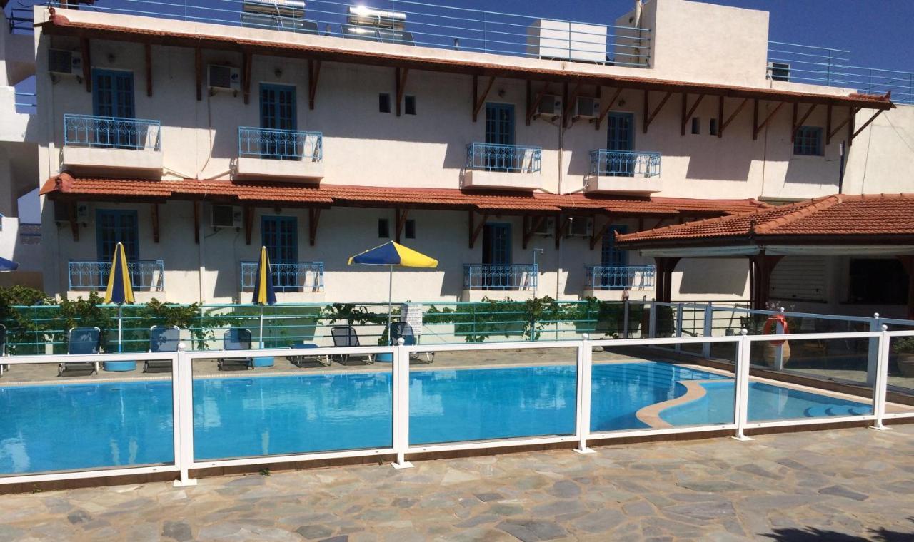 Stavros Apartments Ísztro Kültér fotó