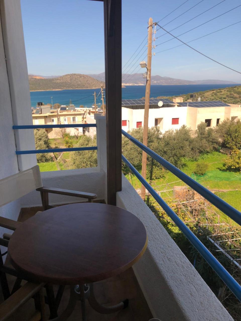 Stavros Apartments Ísztro Kültér fotó